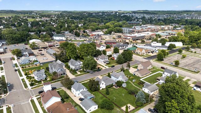 106 W 2nd Street, Waunakee, WI 53597