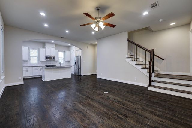 2724 Freund Street, Houston, TX 77003