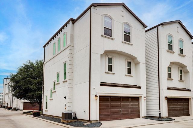 2724 Freund Street, Houston, TX 77003