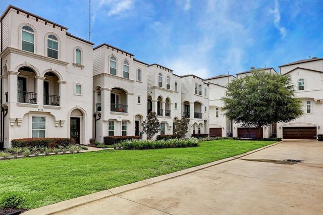 2724 Freund Street, Houston, TX 77003