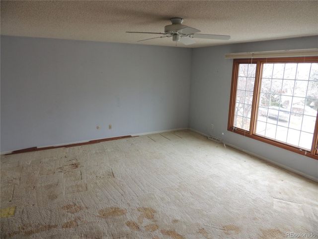 4530 S Verbena Street 322, Denver, CO 80237