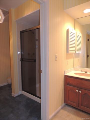 4530 S Verbena Street 322, Denver, CO 80237