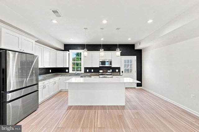 503 RANDOLPH ST NW, Washington, DC 20011