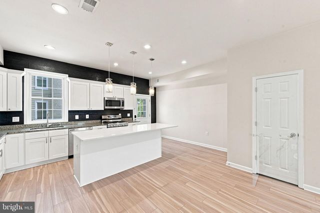 503 RANDOLPH ST NW, Washington, DC 20011