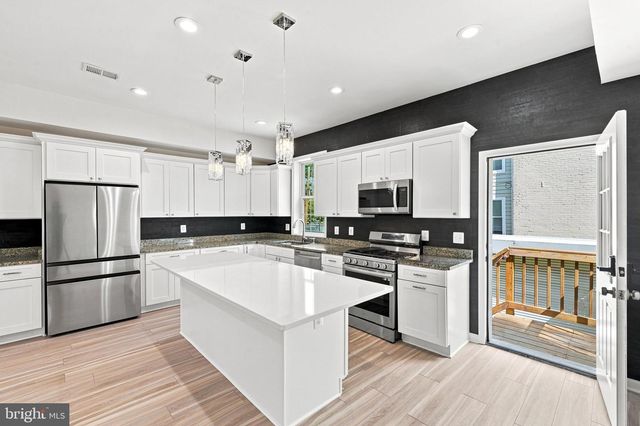 503 RANDOLPH ST NW, Washington, DC 20011