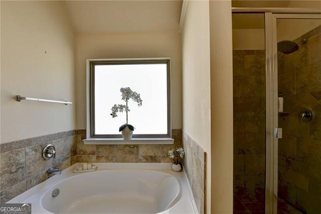 1460 Long Acre Drive, Loganville, GA 30052