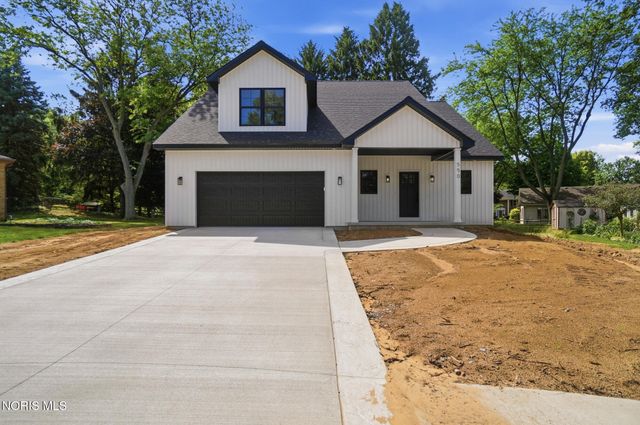 550 Monroe Court, Bowling Green, OH 43402