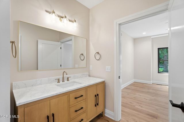 550 Monroe Court, Bowling Green, OH 43402