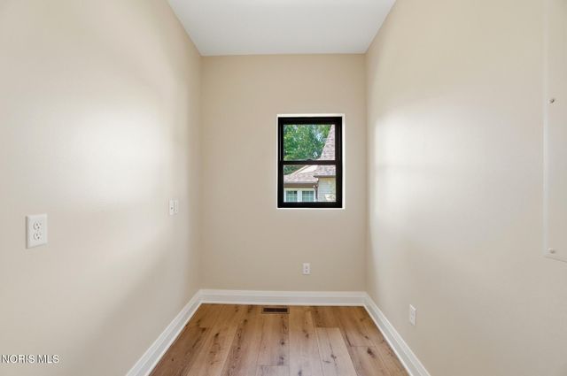 550 Monroe Court, Bowling Green, OH 43402