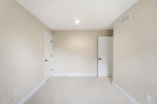 550 Monroe Court, Bowling Green, OH 43402