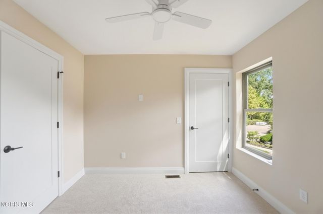 550 Monroe Court, Bowling Green, OH 43402