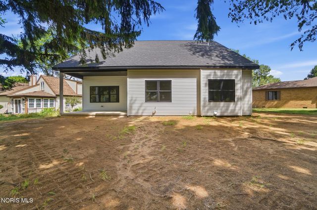 550 Monroe Court, Bowling Green, OH 43402