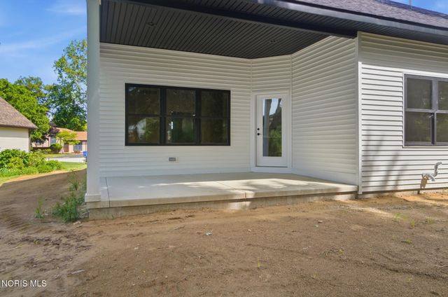 550 Monroe Court, Bowling Green, OH 43402