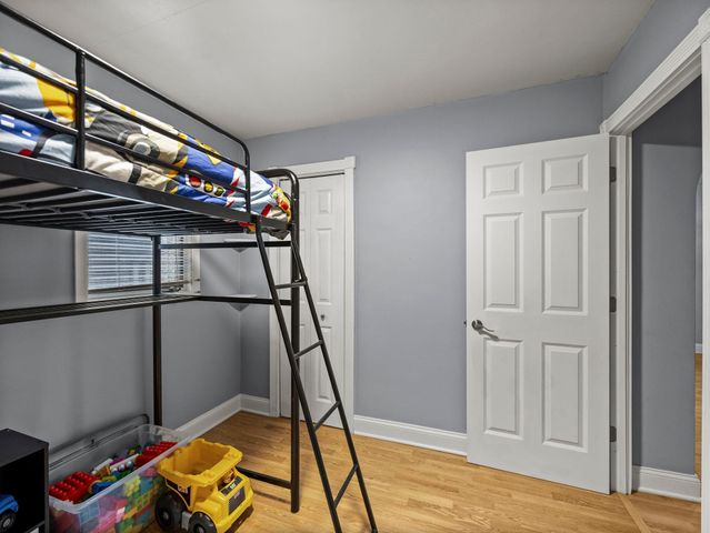 406 5th Street NW, Montgomery, MN 56069