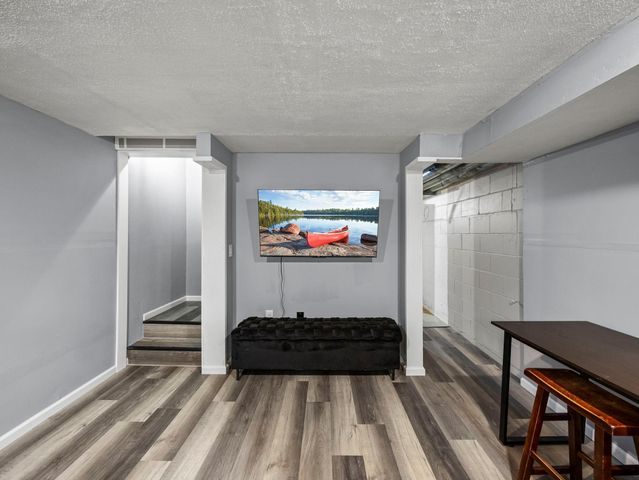 406 5th Street NW, Montgomery, MN 56069