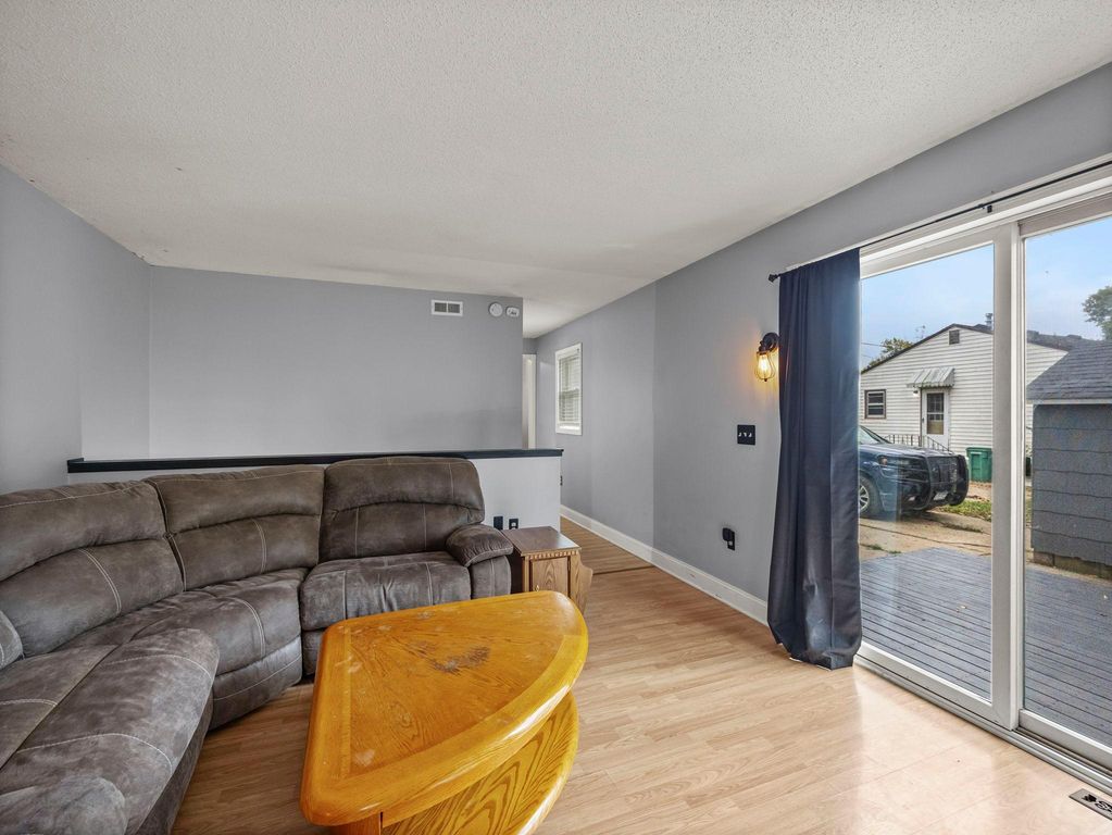 406 5th Street NW, Montgomery, MN 56069 — photo 3