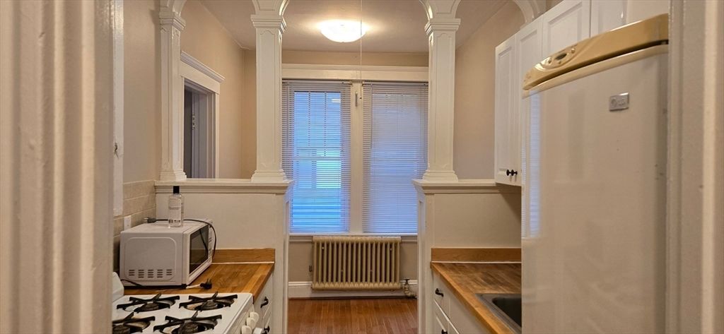 30 Jamaicaway 12A, Boston, MA 02130