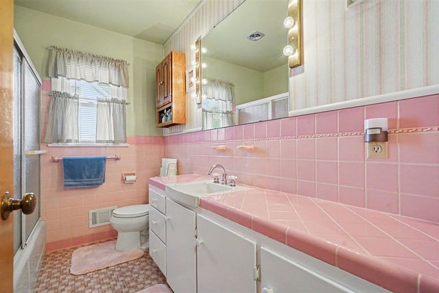 234 Randall Road, Muskegon, MI 49441