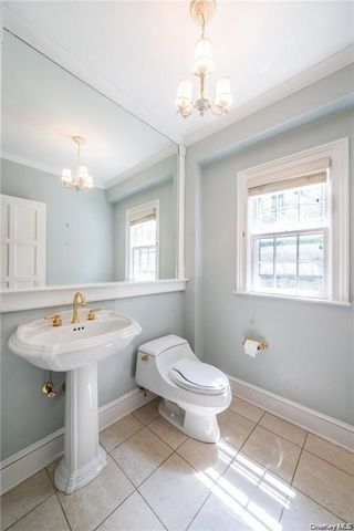 25 Jerome Avenue, New Rochelle, NY 10804