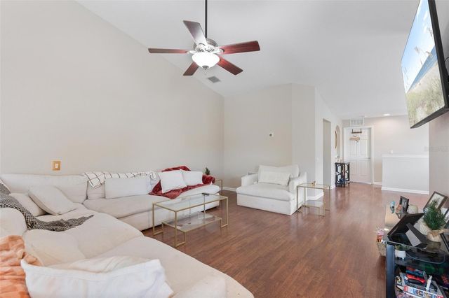 529 HOCKENDALE COVE, Sanford, FL 32771