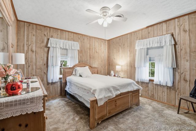105 S Locust Street, Oologah, OK 74053