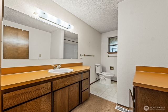 3715 122nd Street Ct NW, Gig Harbor, WA 98332
