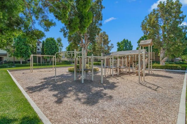 15212 Grant, Tustin, CA 92782