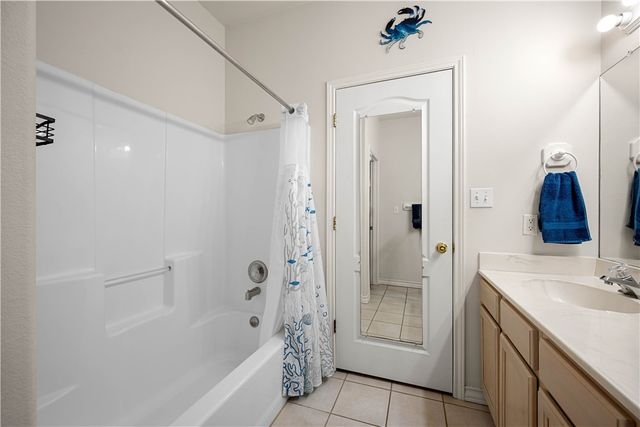 15102 Leeward Dr 604, Corpus Christi, TX 78418