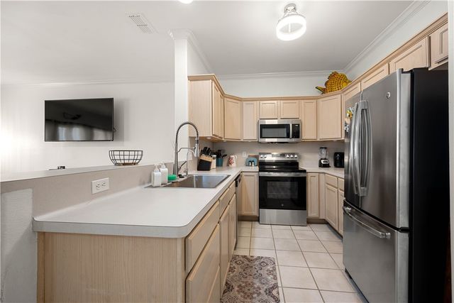 15102 Leeward Dr 604, Corpus Christi, TX 78418