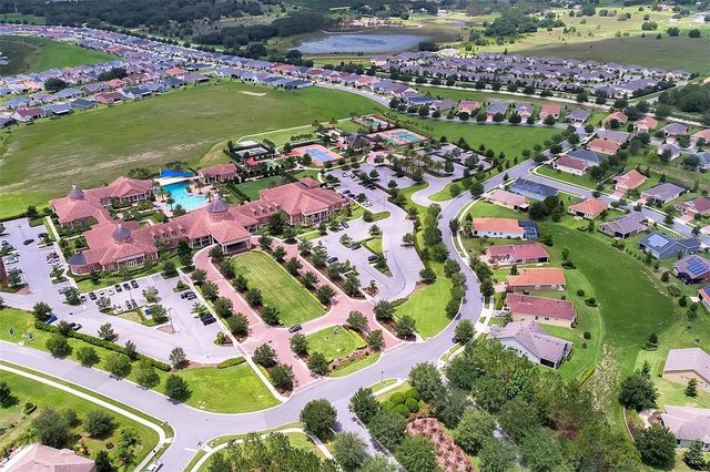 108 FLAME VINE WAY, Groveland, FL 34736