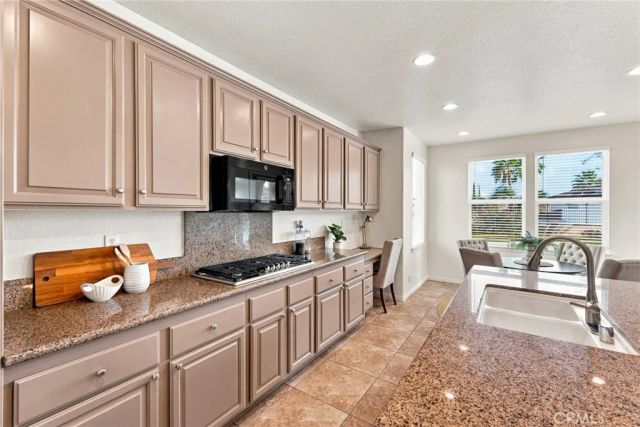 16991 Hidden Trails, Riverside, CA 92503