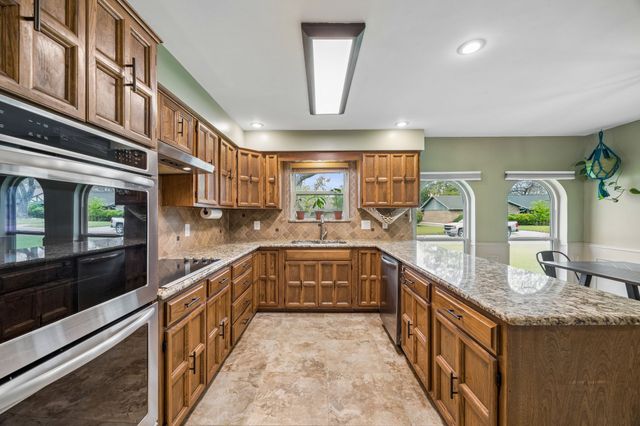 3211 Glasgow Terrace, Arlington, TX 76015