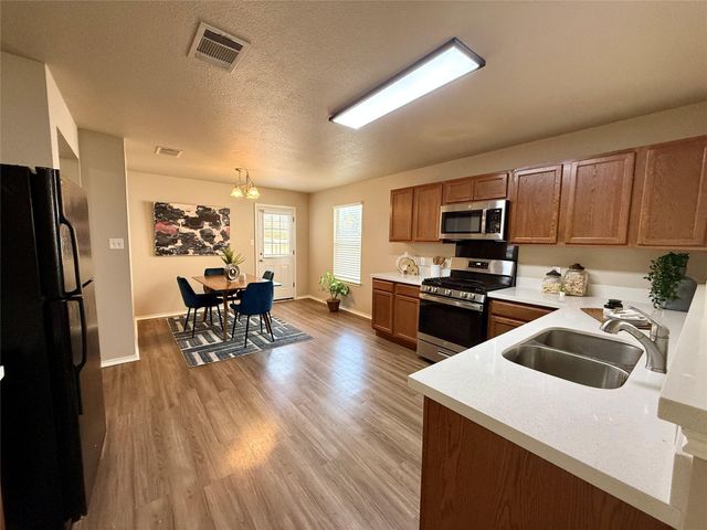 228 Black Forest, Buda, TX 78610