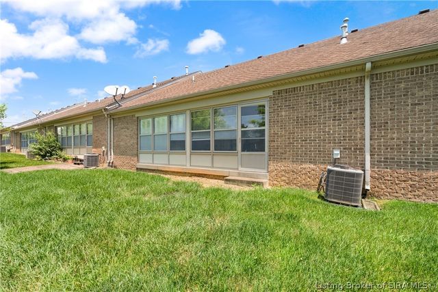 3507 Wexford Court, New Albany, IN 47150