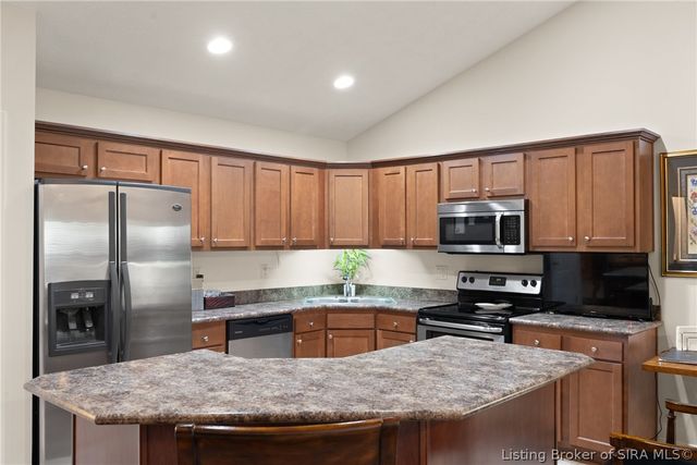 3507 Wexford Court, New Albany, IN 47150