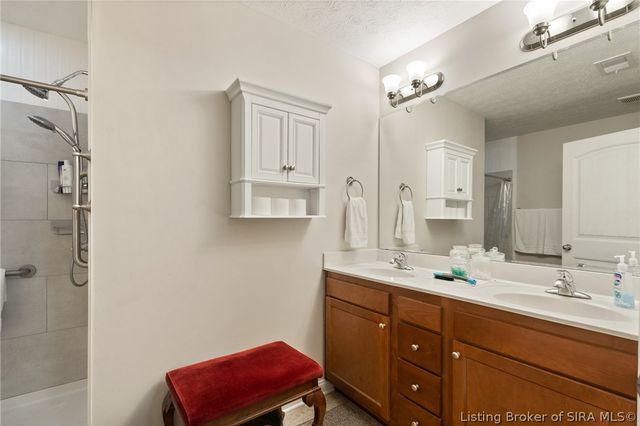 3507 Wexford Court, New Albany, IN 47150