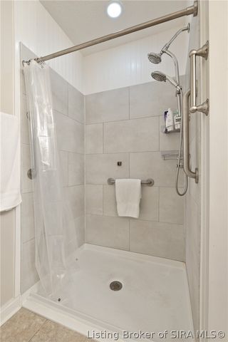 3507 Wexford Court, New Albany, IN 47150