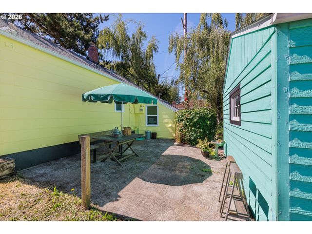 7003 N WALL Ave, Portland, OR 97203