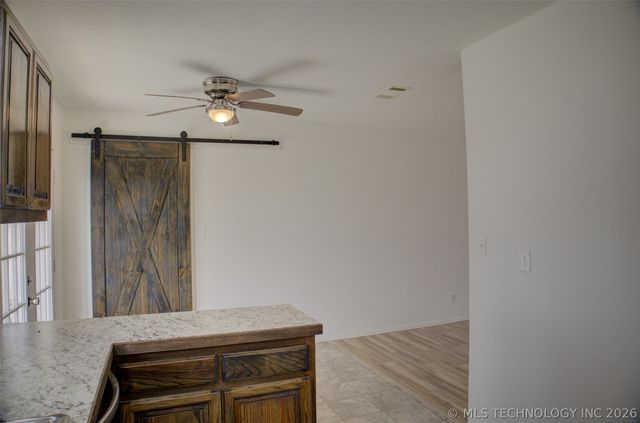 1405 N Lang Street, Claremore, OK 74017