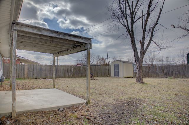 1405 N Lang Street, Claremore, OK 74017