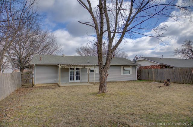 1405 N Lang Street, Claremore, OK 74017