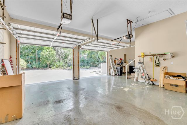 52 Monastery Road, Savannah, GA 31411