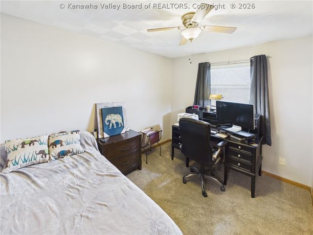 19 River Drive, Elkview, WV 25071