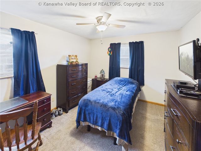 19 River Drive, Elkview, WV 25071