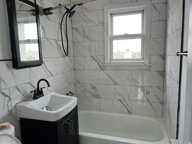 830 E Broadway 106, Long Beach, NY 11561