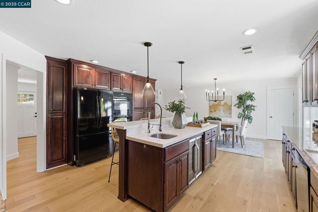 198 Pulido Rd, Danville, CA 94526