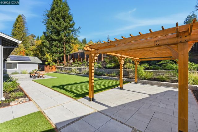 198 Pulido Rd, Danville, CA 94526