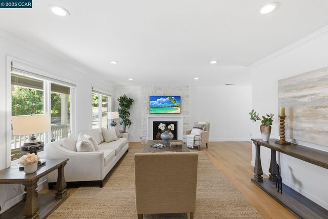 198 Pulido Rd, Danville, CA 94526