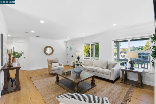 198 Pulido Rd, Danville, CA 94526