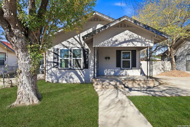 319 Roslyn, San Antonio, TX 78204